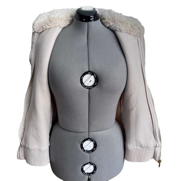 Guess Vest - Picture 4 of 10